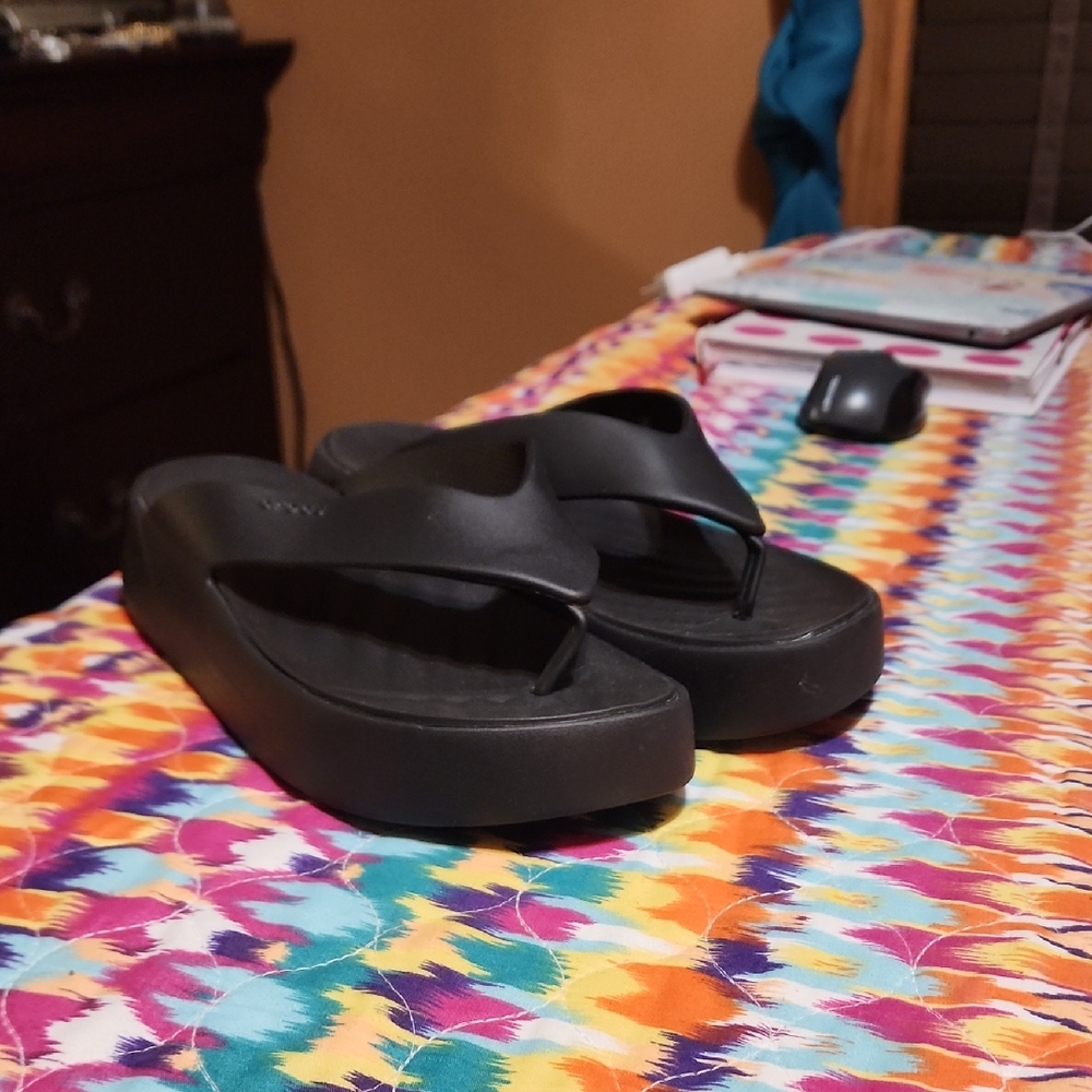 Women's Black Platform Flip Flop Cŕoc Sandals